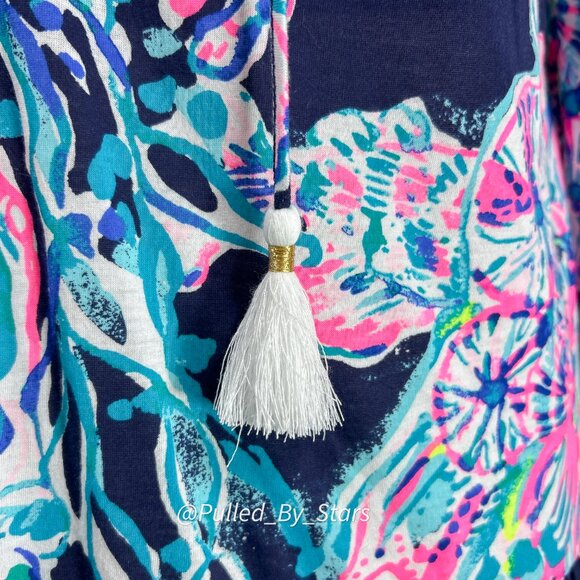 LILLY PULITZER Daisy Knit Long Sleeve Top in Bright Navy Caught Up Size M EUC - Picture 11 of 15